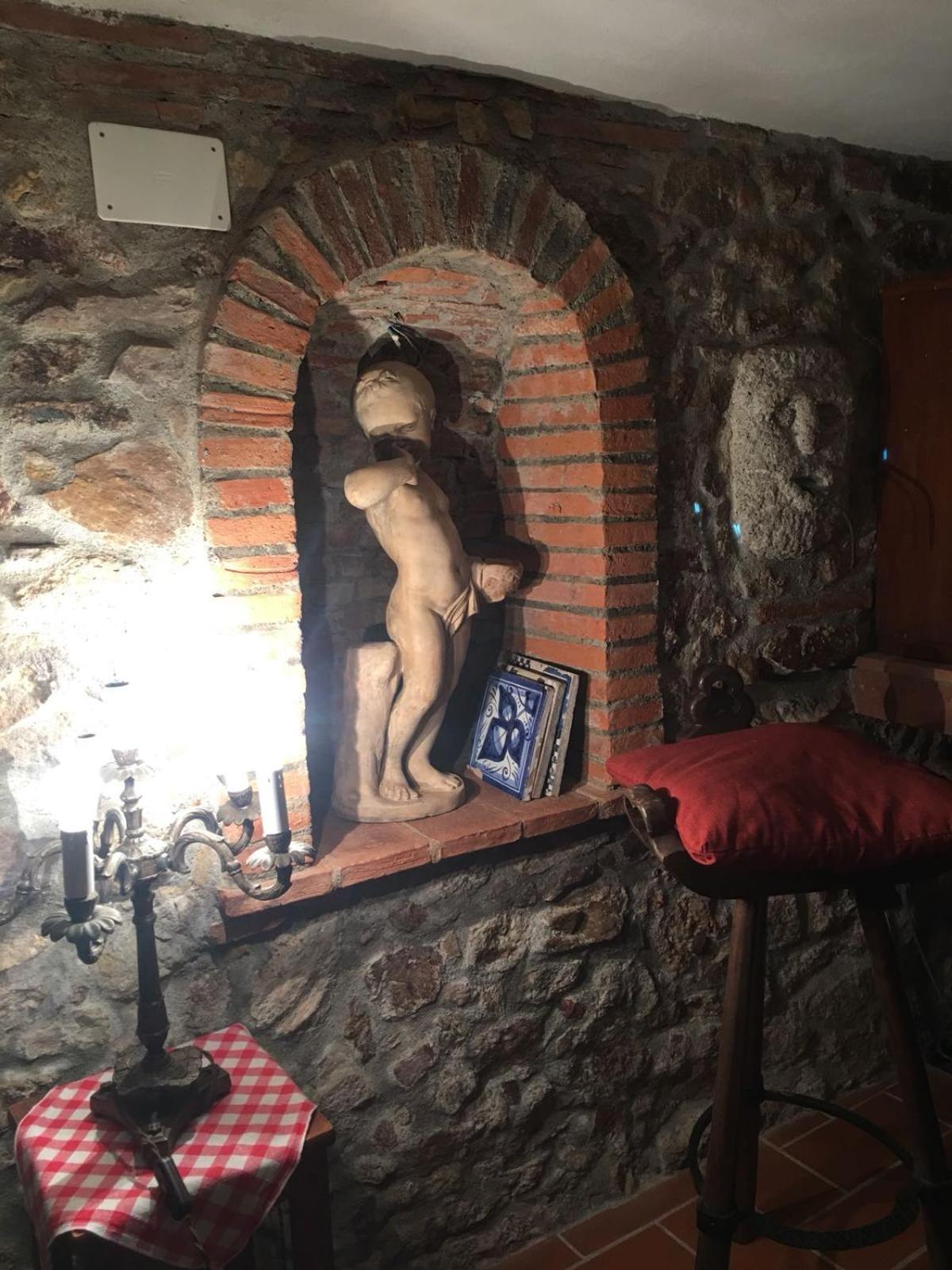 Appartement La Divina Dimora Il Castello Degli Spiriti Magni à Montepescali Extérieur photo